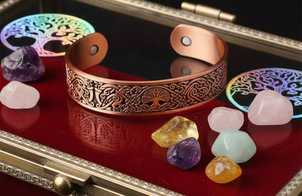 Pure Copper Bracelet with Tree of Life Pattern - Adjustable Magnetic Design
